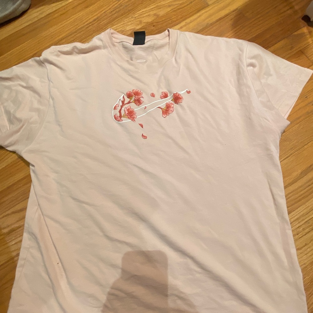 nike tee